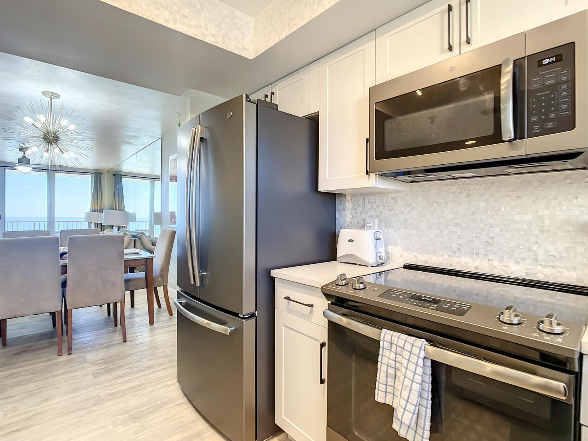 Oceanfront Balcony, Pool, Bbq, Steps To Flagler Ave Villa New Smyrna Beach Eksteriør bilde